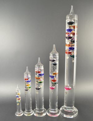  Galilei Thermometer 18 cm, bunt (ganz links)